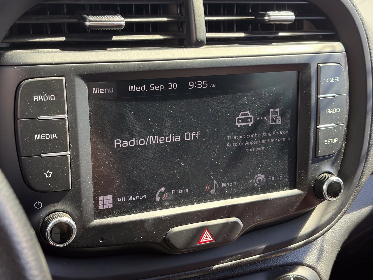 Used 2023 Kia Soul LX w/ Option Group 015 FWD image 11