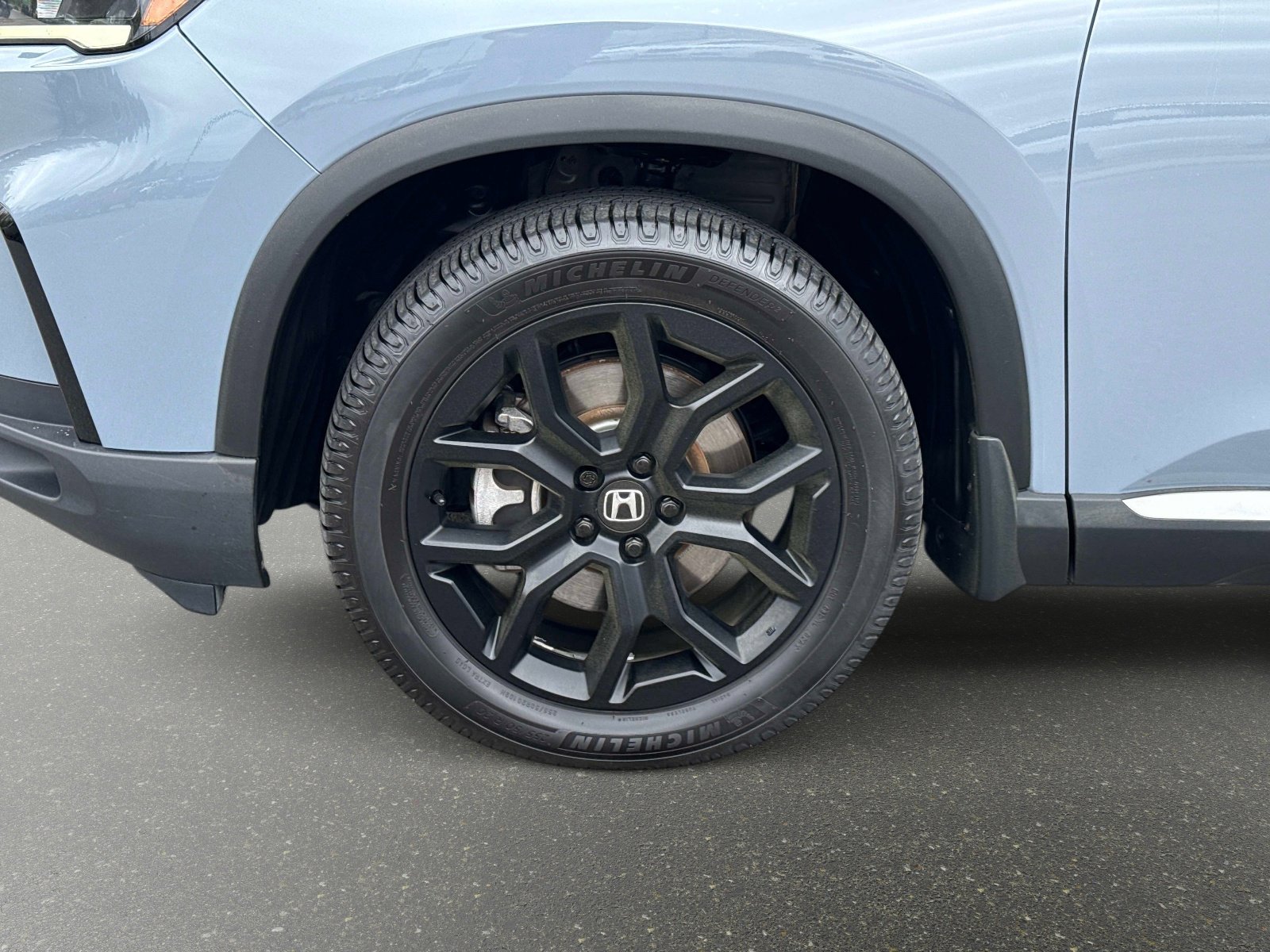 Used 2023 Honda Pilot Elite image 11