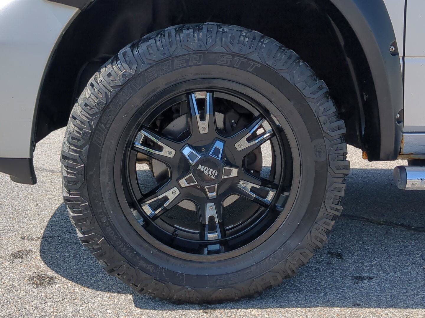 Used 2012 RAM 1500 Sport w/ Sport Premium Group AWD/4WD image 9