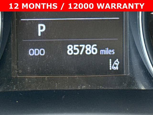 Used 2021 Toyota C-HR LE image 28