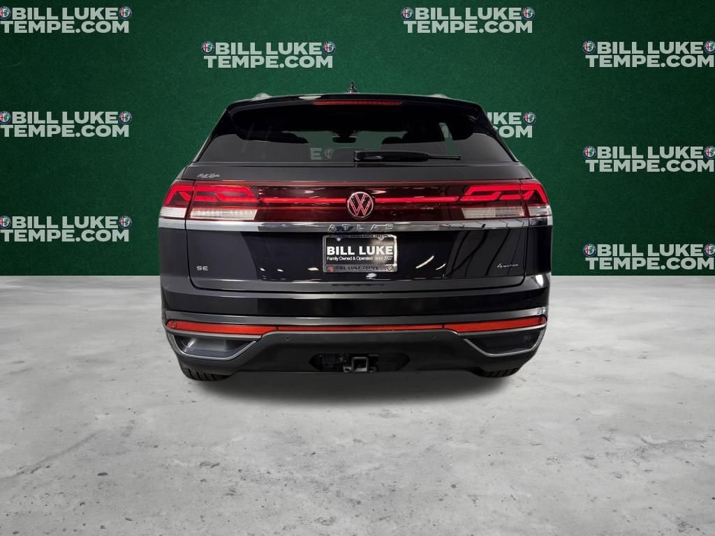 Used 2025 Volkswagen Atlas Cross Sport SE AWD/4WD image 7