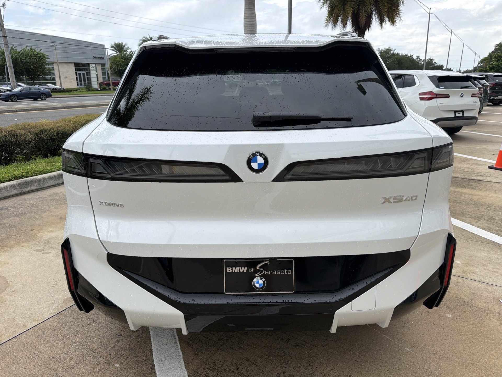 New 2027 BMW X5 xDrive50e w/ M Sport Professional Package AWD/4WD image 5