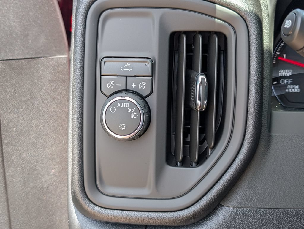 New 2026 Chevrolet Silverado 1500 Custom w/ LPO, Dark Essentials Package RWD image 14