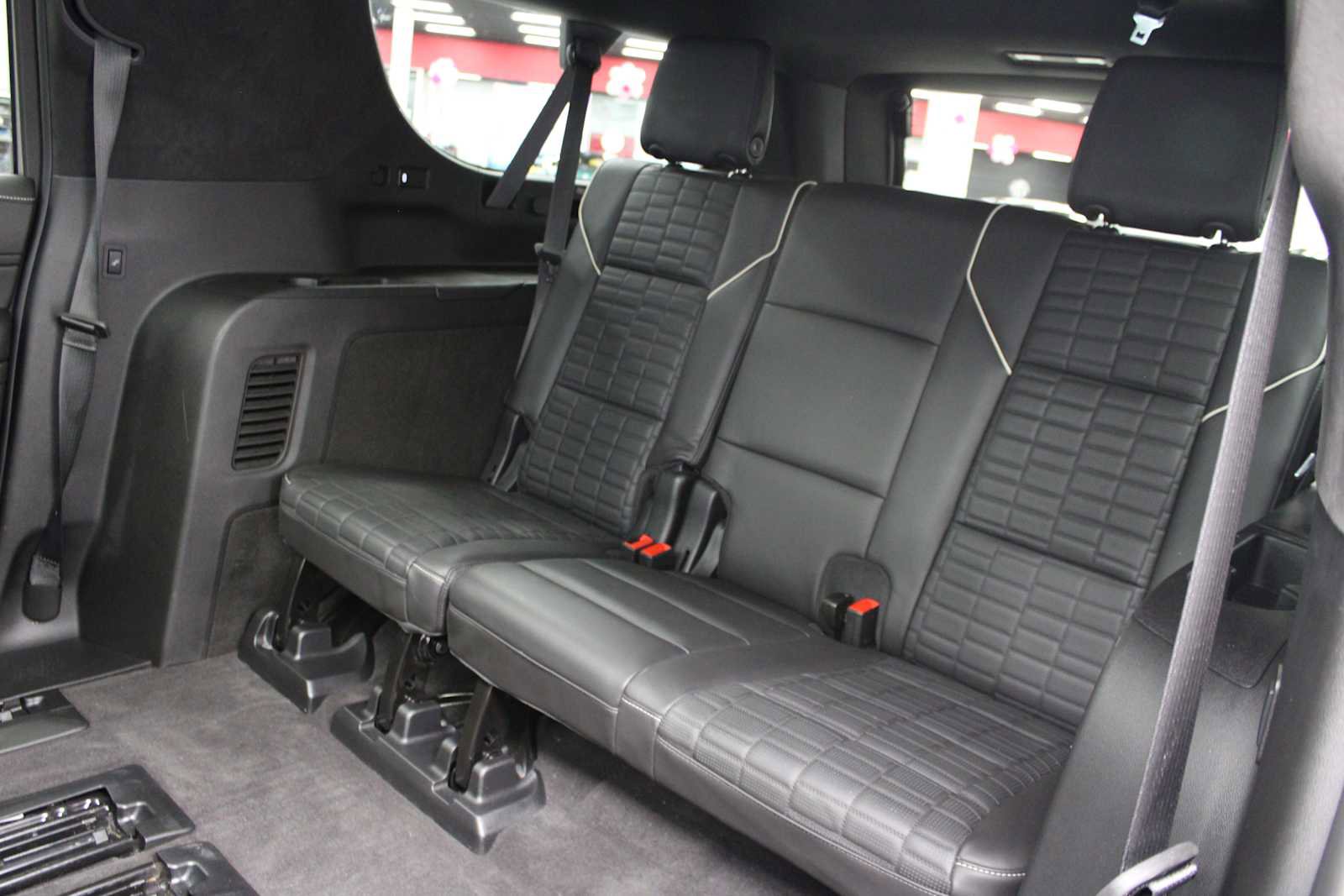 Certified 2024 Cadillac Escalade ESV Sport Platinum w/ LPO, ONYX Package image 59