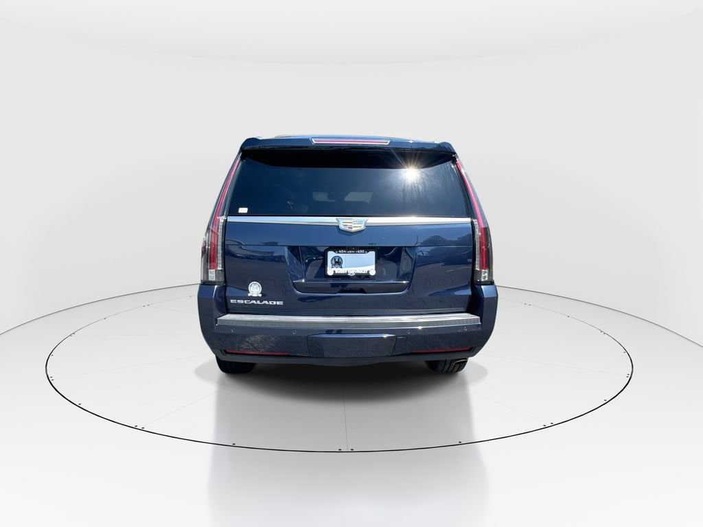 Used 2017 Cadillac Escalade Premium Luxury image 7