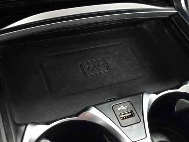 Used 2022 BMW 740i xDrive w/ M Sport Package image 40