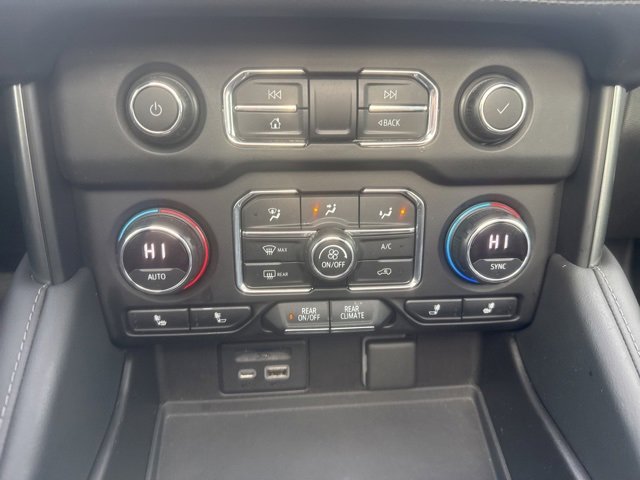 Used 2021 Chevrolet Tahoe Z71 w/ Z71 Off-Road Package image 34