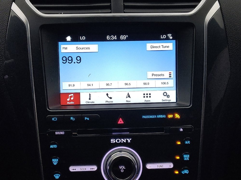 Used 2018 Ford Explorer Limited w/ Equipment Group 301A AWD/4WD image 25