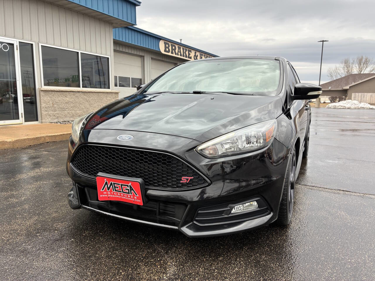 Used 2017 Ford Focus ST image 20