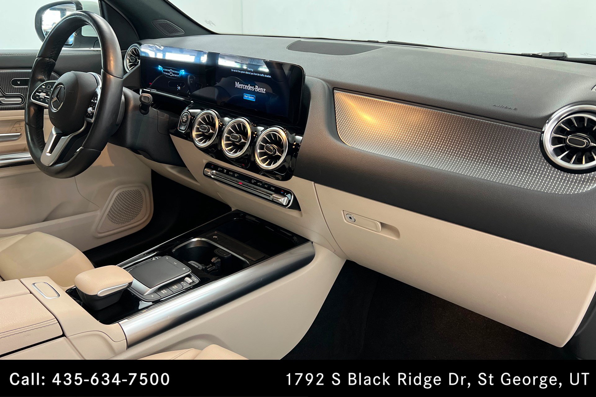 Certified 2022 Mercedes-Benz GLA 250 4MATIC w/ Premium Package Lite image 24