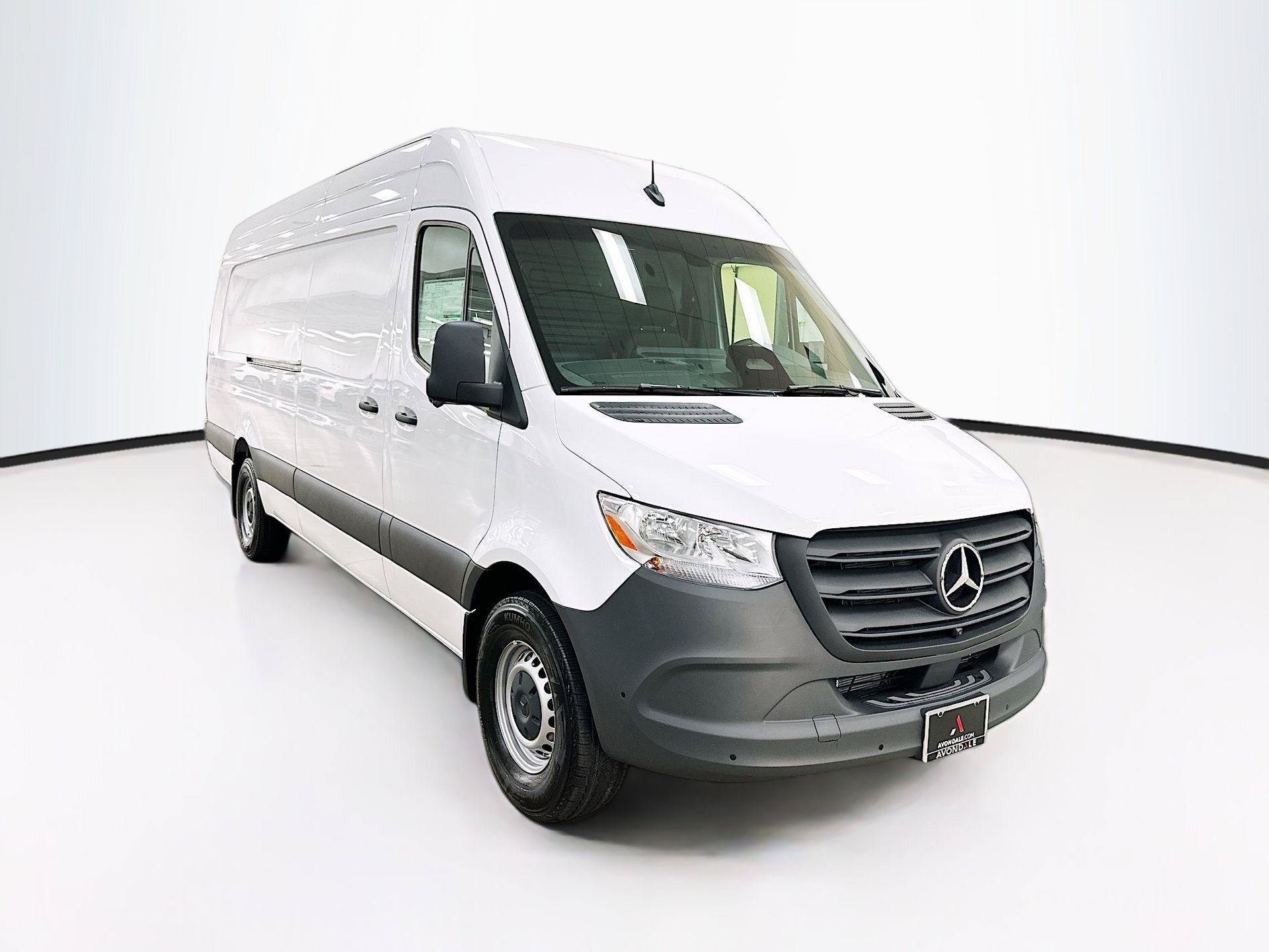 Used 2026 Mercedes-Benz Sprinter 2500 image 1