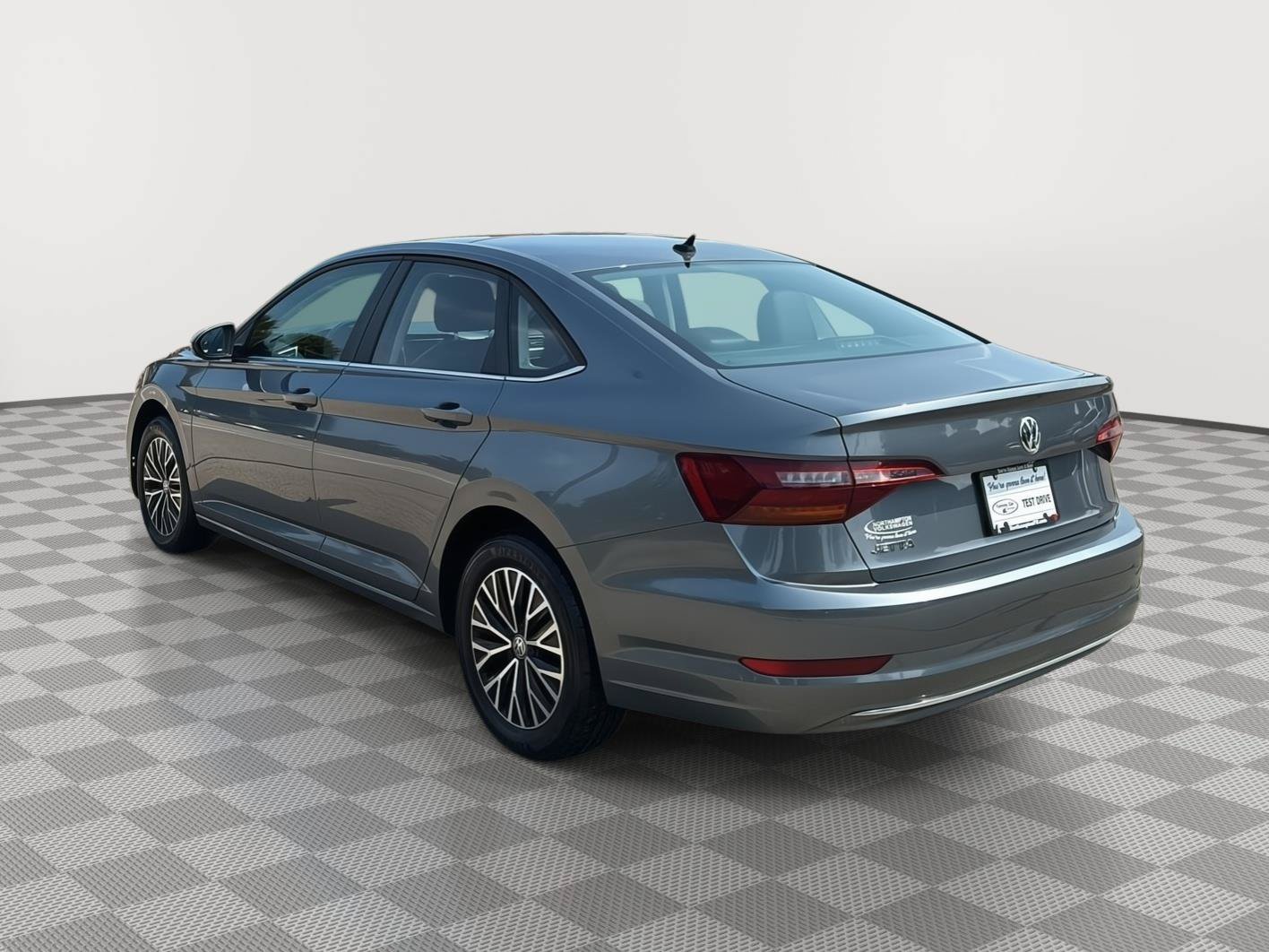 Used 2019 Volkswagen Jetta SE w/ Cold Weather Package FWD image 7