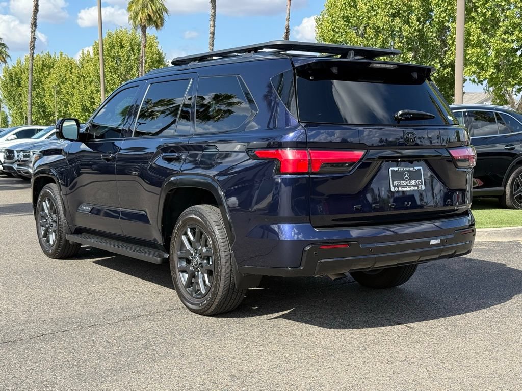 Used 2025 Toyota Sequoia Platinum AWD/4WD image 9