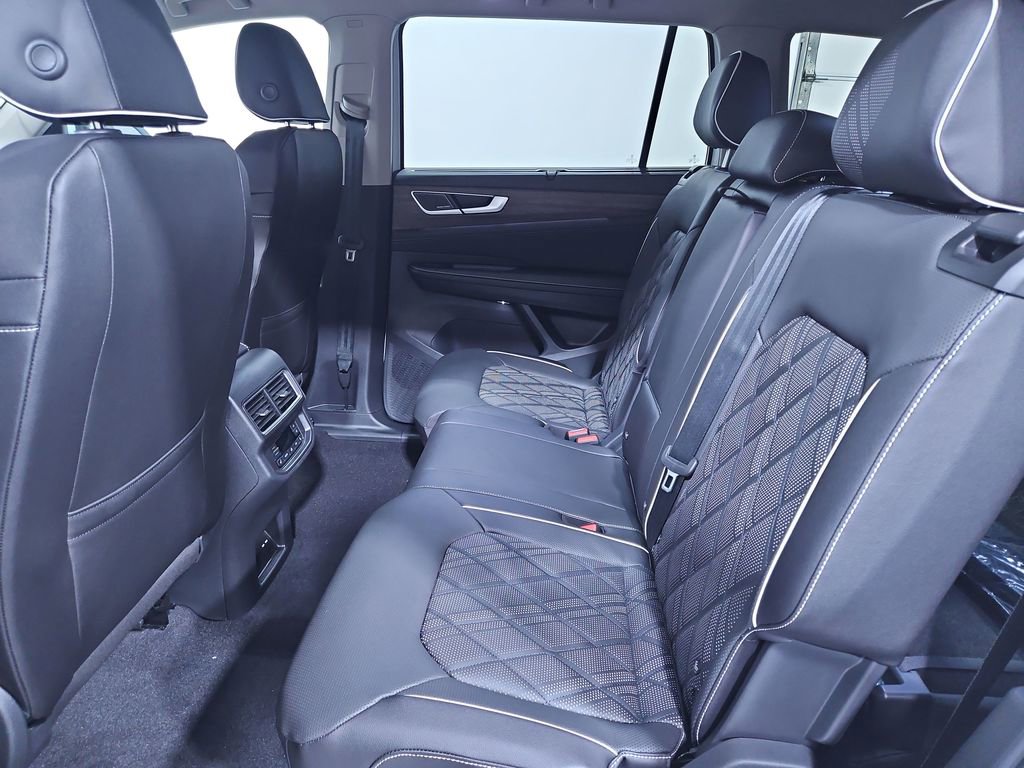 New 2026 Volkswagen Atlas SEL Premium R-Line image 25
