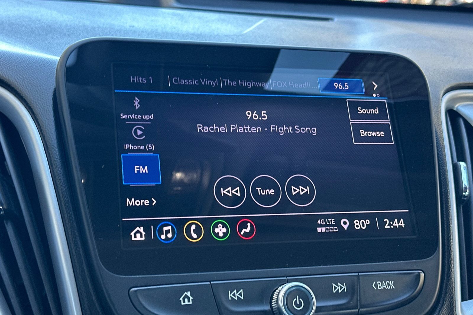 Used 2023 Chevrolet Malibu LT FWD image 17
