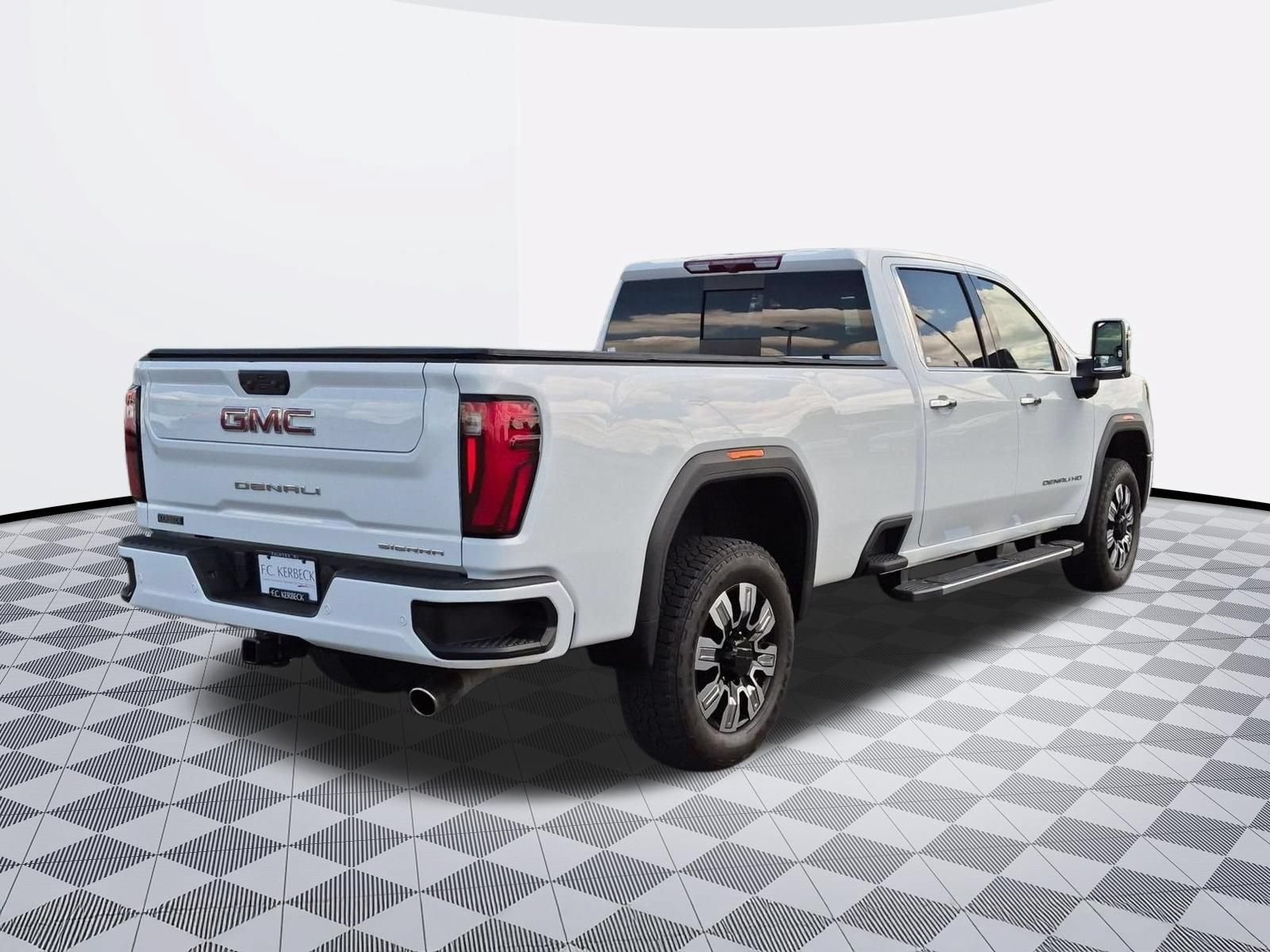 Certified 2024 GMC Sierra 2500 Denali w/ Snow Plow Prep/Camper Package AWD/4WD image 7