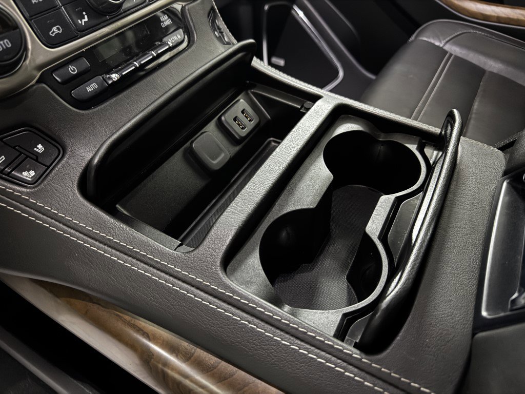 Used 2019 GMC Yukon Denali w/ Denali Ultimate Package image 30