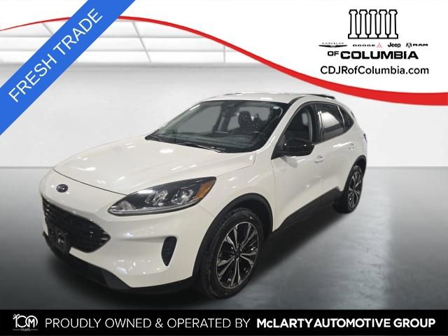 Used 2021 Ford Escape SE w/ SE Sport Appearance Package image 1