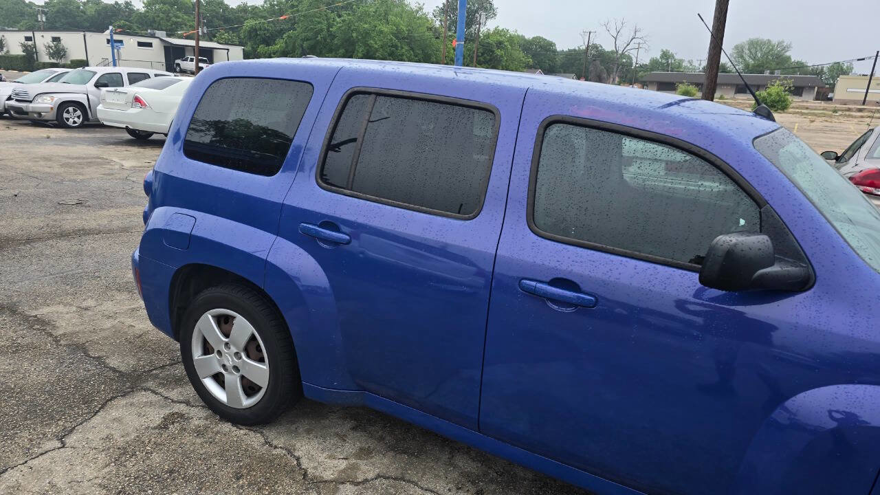 Used 2008 Chevrolet HHR LS FWD image 6