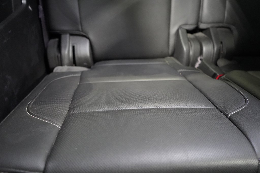 Used 2016 Chevrolet Suburban LTZ AWD/4WD image 31