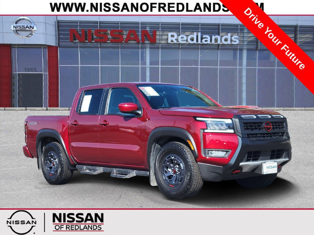 Used 2025 Nissan Frontier Pro-X RWD image 1
