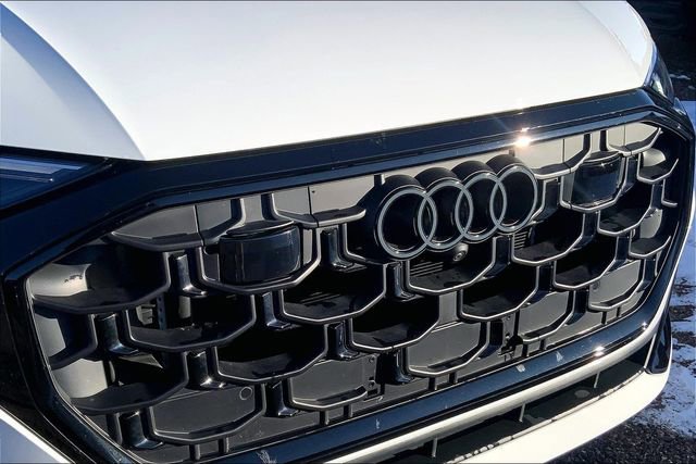 Used 2024 Audi SQ8 Premium Plus w/ Executive Package image 30