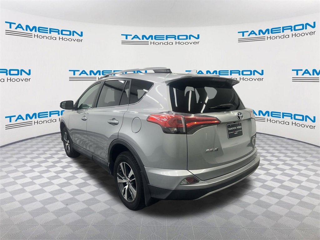 Used 2017 Toyota RAV4 XLE image 3