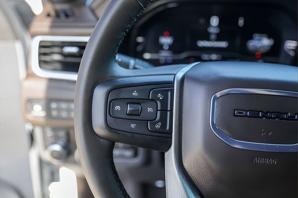 Used 2024 GMC Yukon XL Denali w/ Max Trailering Package image 14