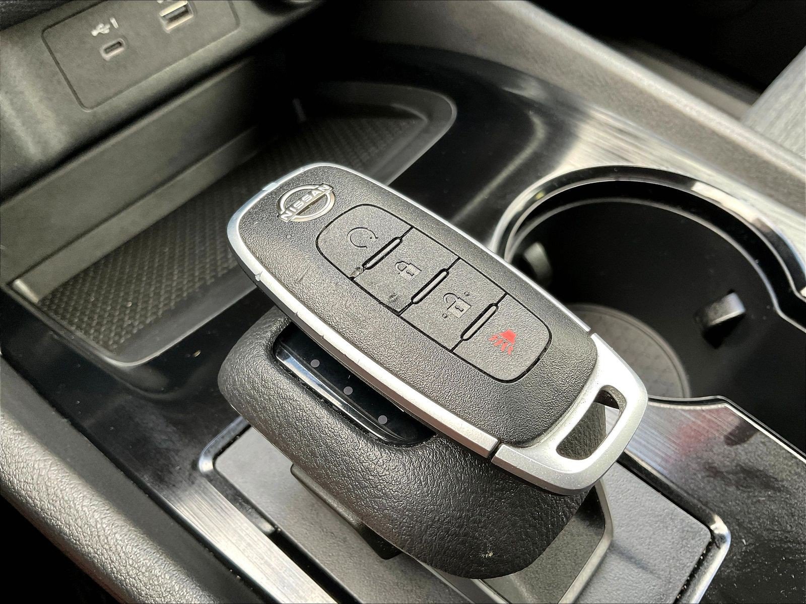 Certified 2023 Nissan Rogue SV AWD/4WD image 37