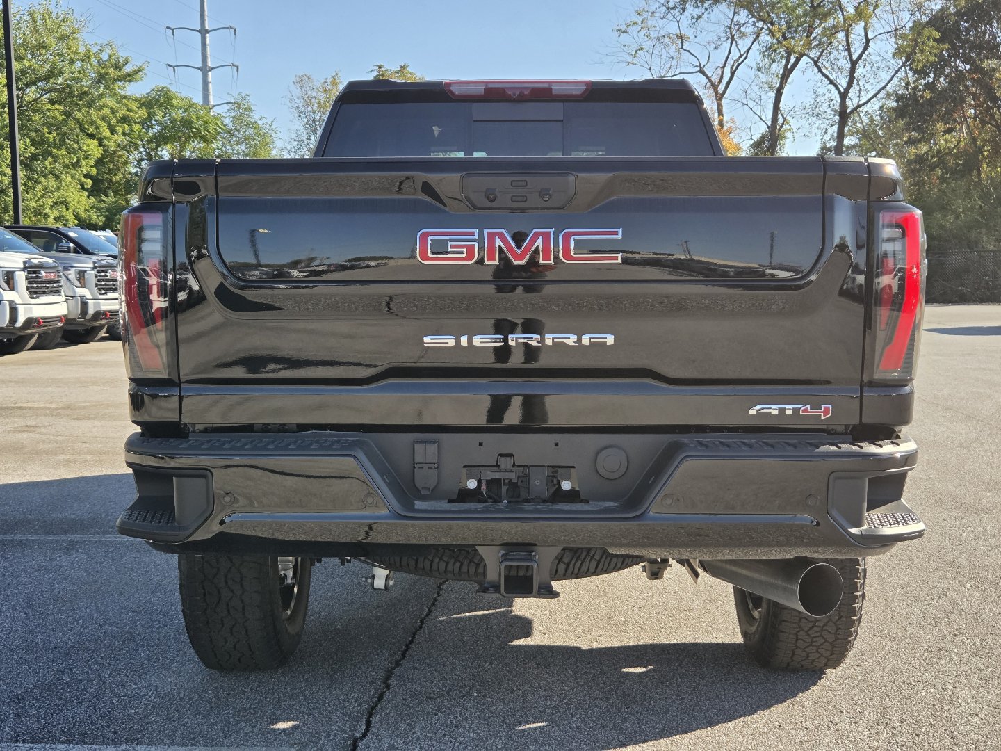 New 2026 GMC Sierra 2500 AT4 w/ AT4 Premium Plus Package AWD/4WD image 18