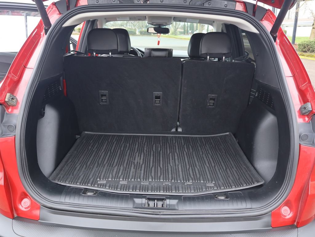 Used 2023 Ford Escape Platinum w/ Premium Technology Package image 32