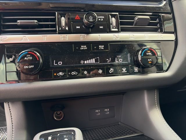 New 2026 Nissan Pathfinder SV image 16