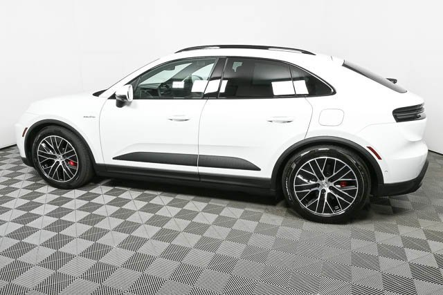 New 2025 Porsche Macan 4S Electric video 2