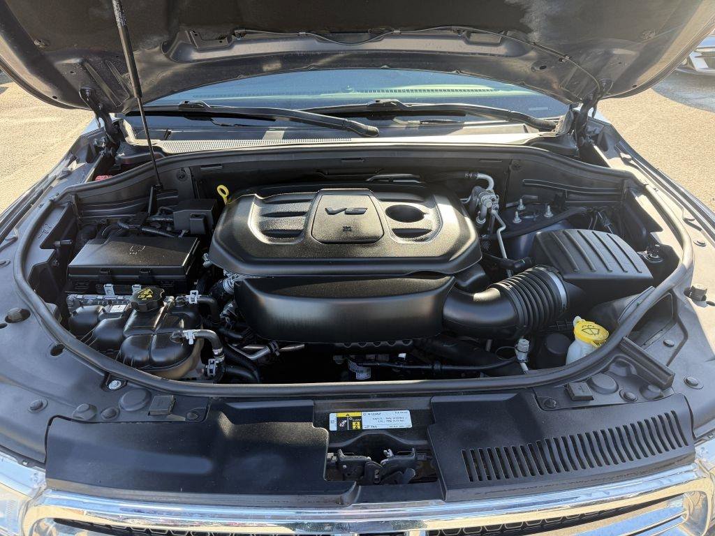 Used 2020 Dodge Durango SXT image 17