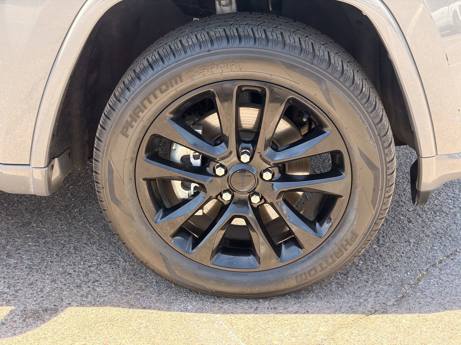 Used 2021 Jeep Grand Cherokee Laredo X AWD/4WD image 8
