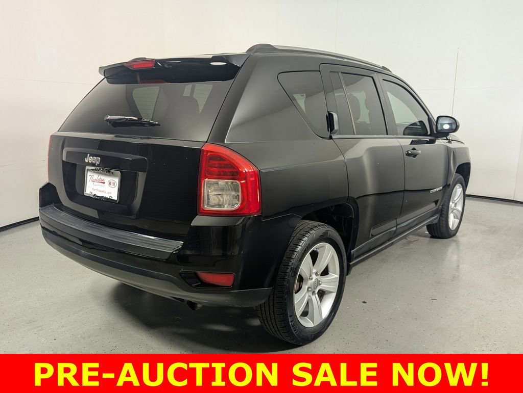 Used 2012 Jeep Compass Sport image 7