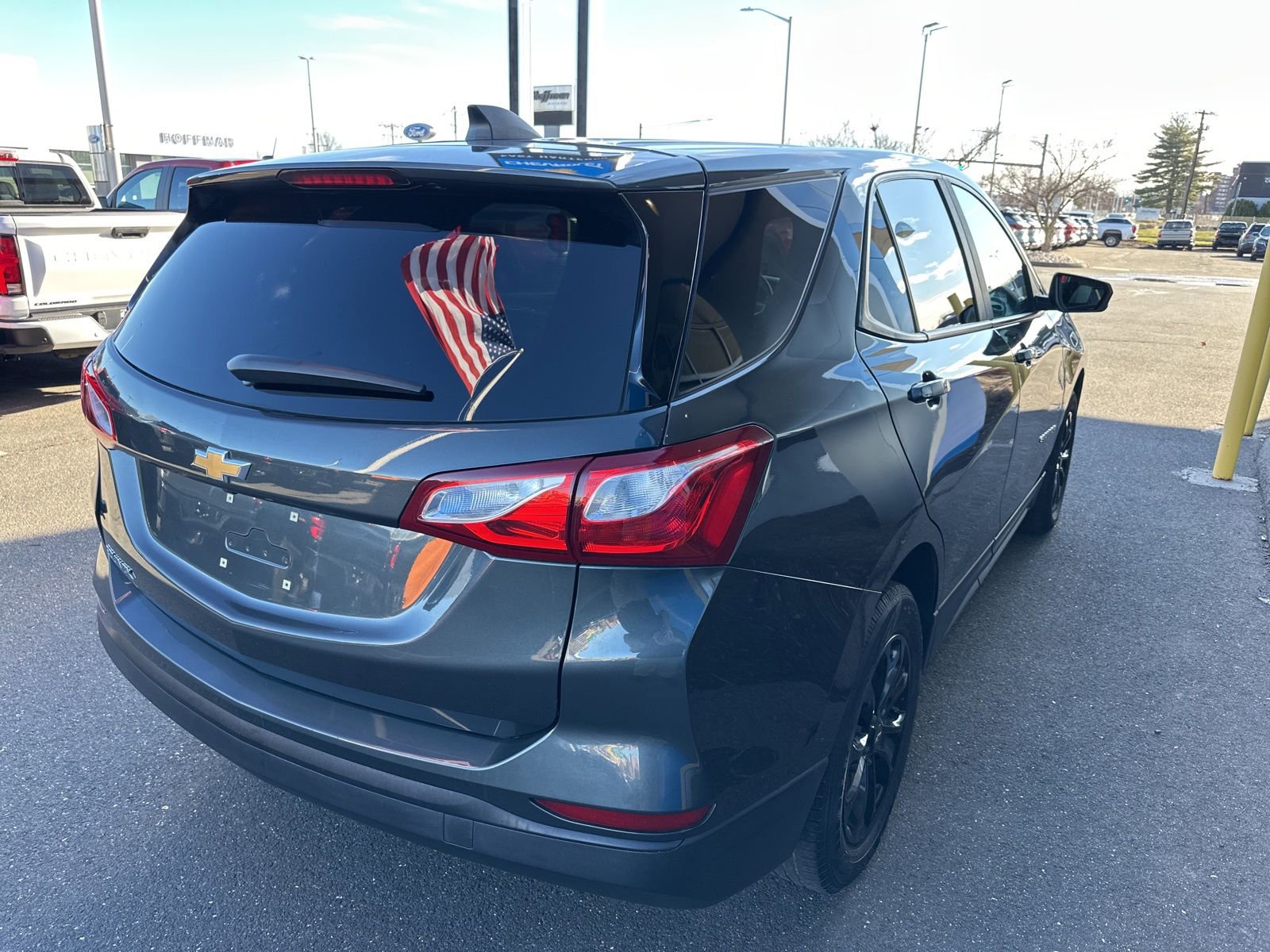 Used 2020 Chevrolet Equinox LS w/ LS Convenience Package image 5