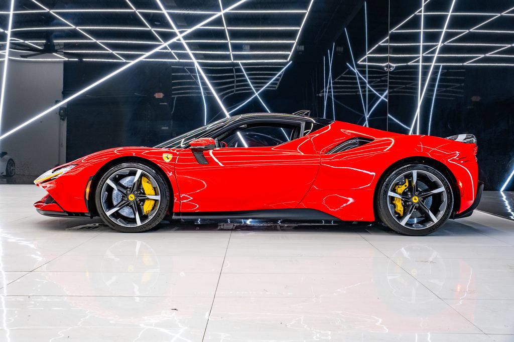 Used 2021 Ferrari SF90 Stradale AWD/4WD image 19