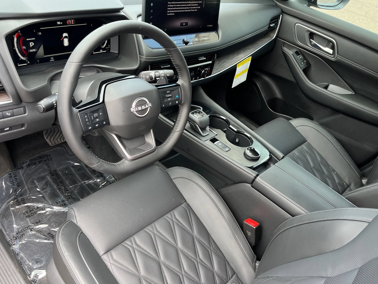 New 2026 Nissan Rogue Platinum w/ Platinum Premium Package AWD/4WD image 16