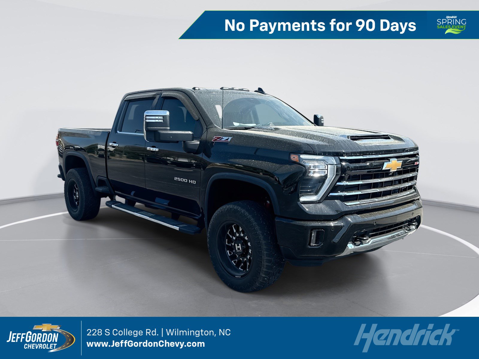 Used 2024 Chevrolet Silverado 2500 LTZ w/ LTZ Plus Package image 1