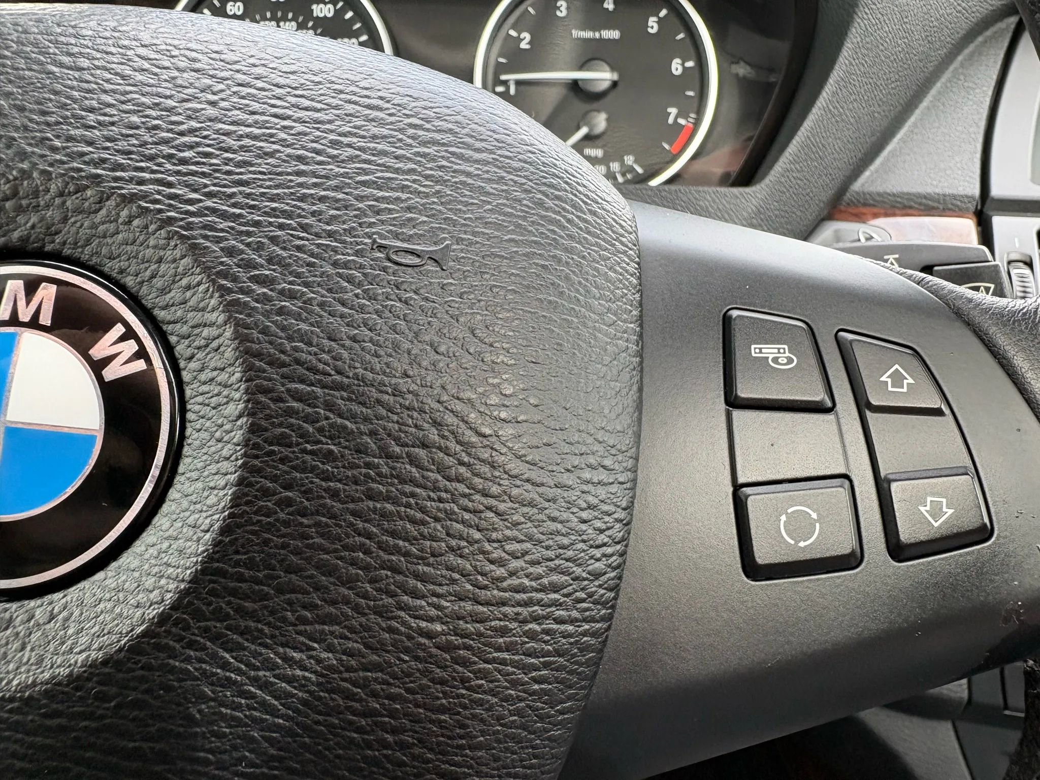 Used 2011 BMW X5 xDrive35i AWD/4WD image 15