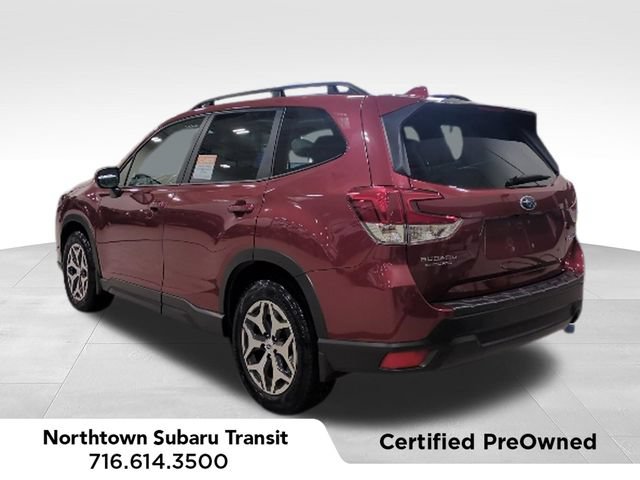 Used 2023 Subaru Forester Premium AWD/4WD image 3