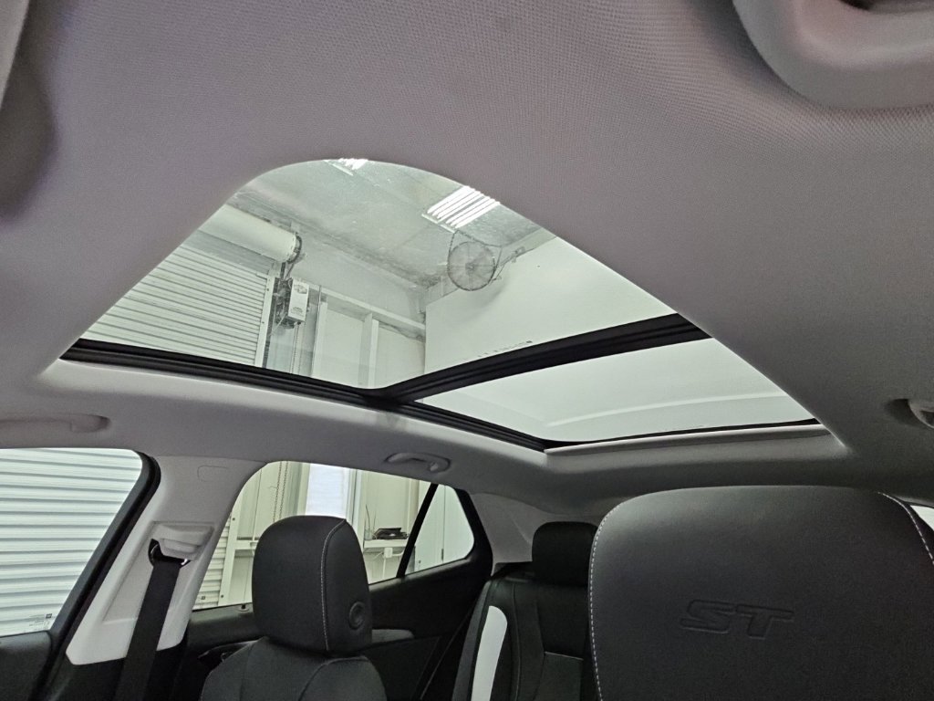 Used 2026 Buick Envision Sport Touring AWD/4WD image 30