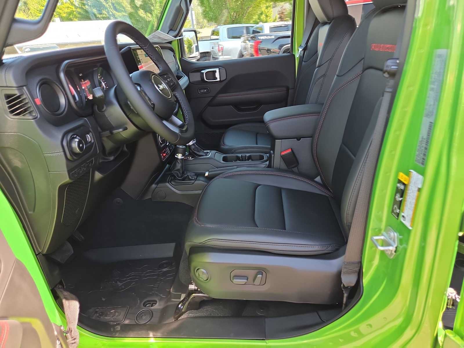 New 2026 Jeep Wrangler Unlimited Rubicon AWD/4WD image 19