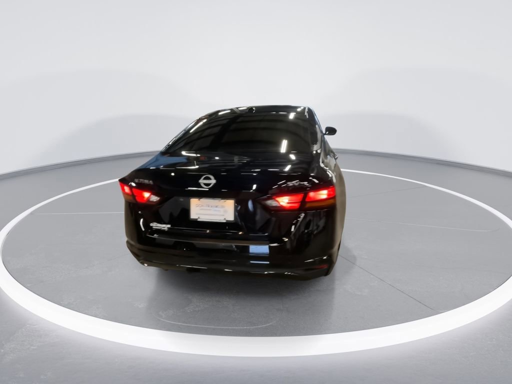 Used 2024 Nissan Altima 2.5 SV image 7