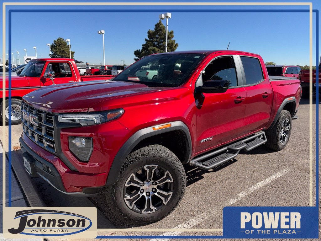 Used 2025 GMC Canyon AT4 w/ AT4 Premium Package AWD/4WD image 1