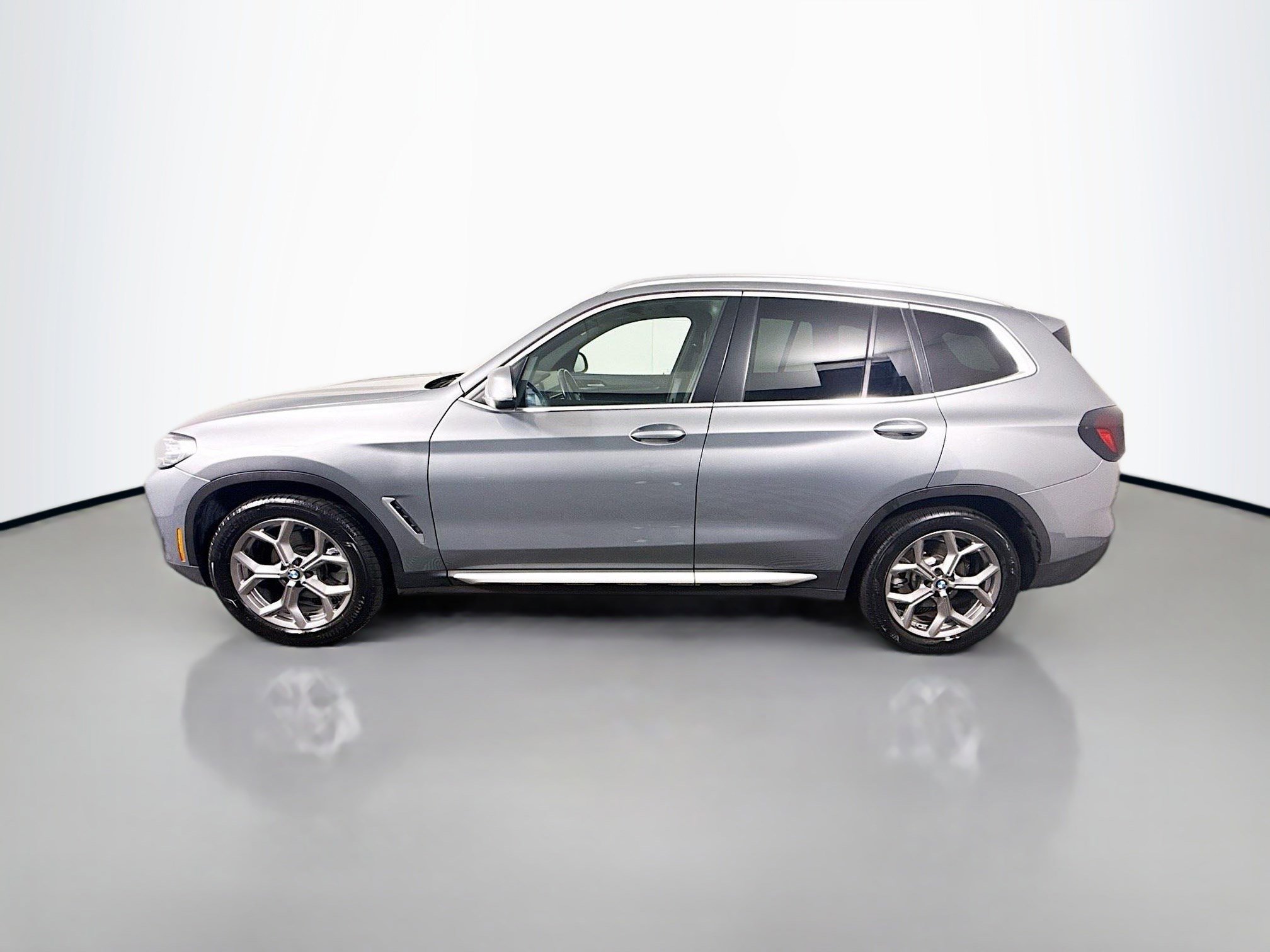 Used 2024 BMW X3 xDrive30i image 6