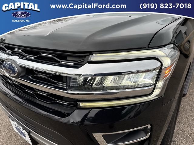 Certified 2024 Ford Expedition Limited image 11