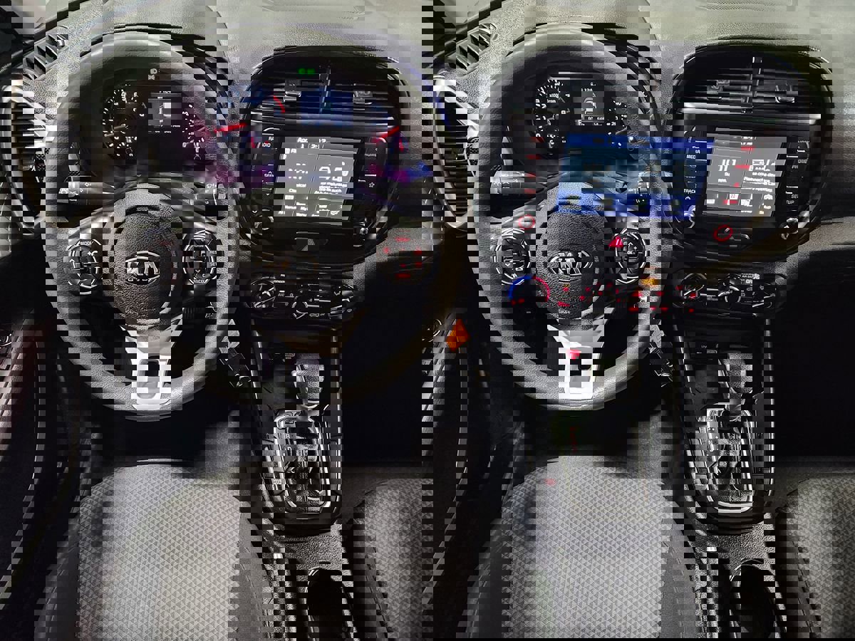 Used 2021 Kia Soul LX image 43