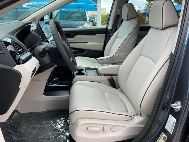 New 2026 Honda Odyssey Touring image 12